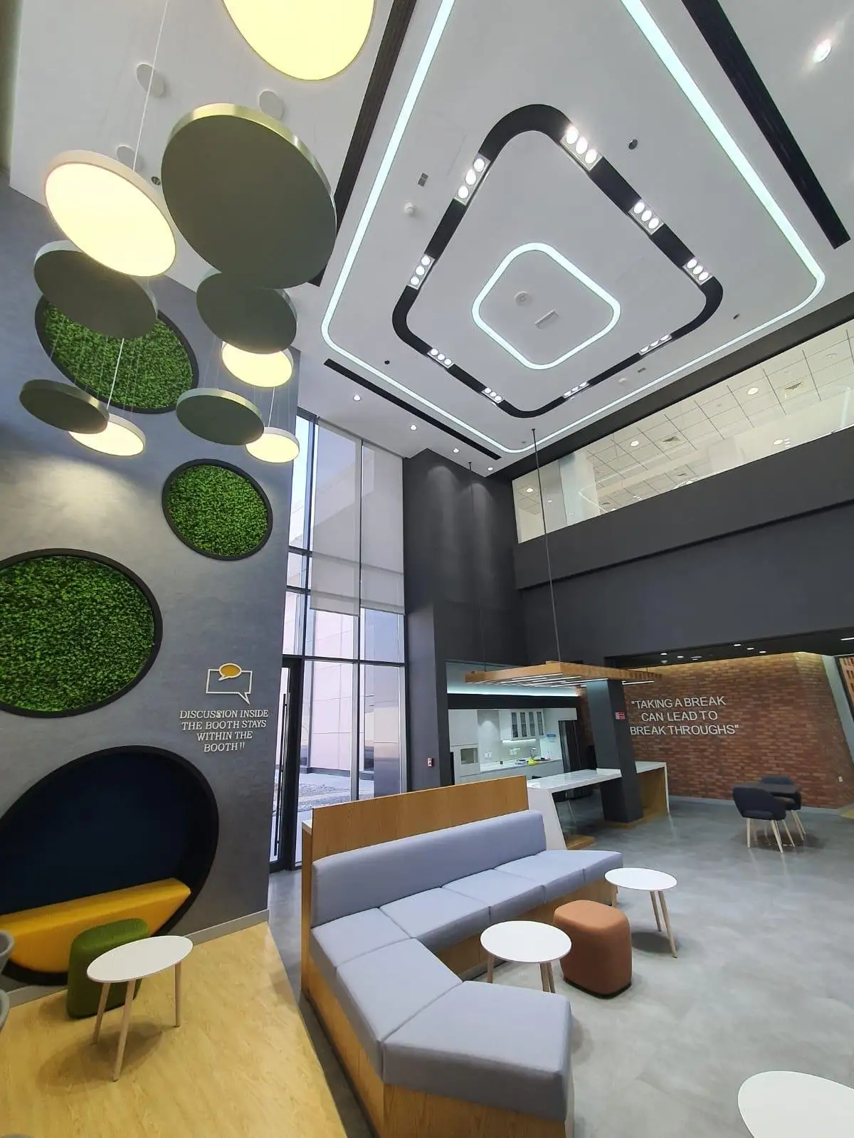 Etisalat Café